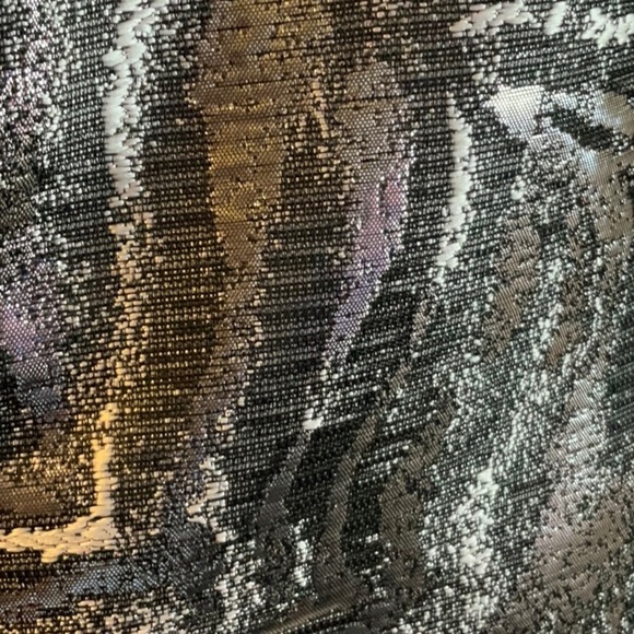 Calvin Klein - Picture 7 of 10